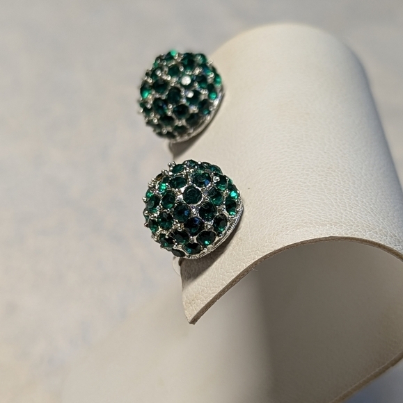 Vintage Green Rhinestone Small Round Button Style Clip Earrings - Picture 5 of 5